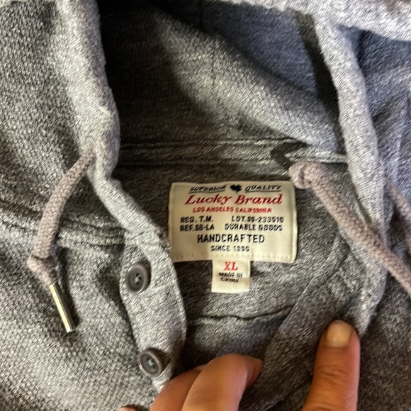 Vince & Lucky Brand XL Hooded Tops - Picture 3 of 3